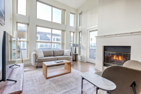 Bellevue 1BR w Courtyard WD nr shopping SEA-252
